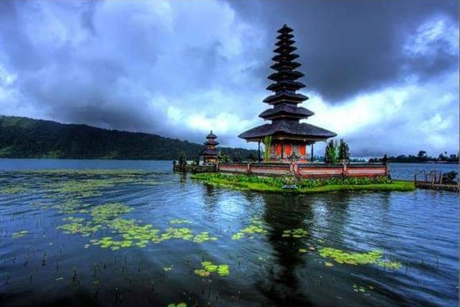 6 Days Best Of Bali And Nusa Penida All Inclusive Private Tour - Day 5 East Bali: Tukad Cepung Waterfall, Besakih, Tirta Gangga, and Lempuyang Gate Heaven