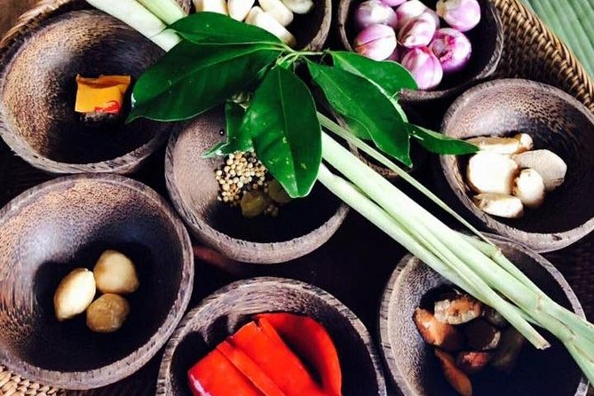 Afternoon Cooking Class & Making Bali Offering with Dinner - Making Canang Bali: A Small Offering With Real Cultural Weight