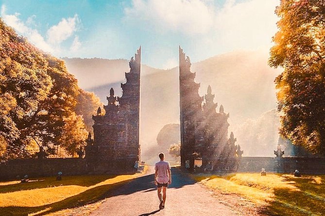 All Inclusive : Jumping Sliding at Aling- Aling Waterfall - Handara Gate - Lunch - Kroya, Kembar, and Pucuk Waterfalls: More Stops, More Chances to Choose Your Level