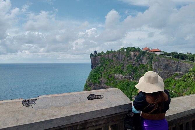 All Inclusive Kecak Dance and Uluwatu Temple Admission Ticket - Crowd flow, seating, and photos: where your guide makes the difference