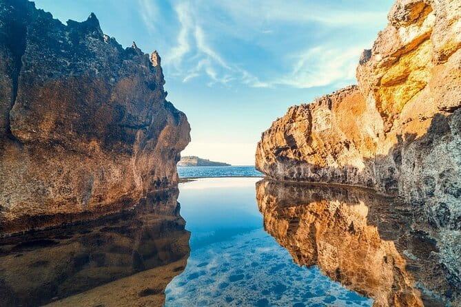 All-Inclusive Nusa Penida Tour - Kelingking Beach: the T-Rex cliff viewpoint and the optional hike