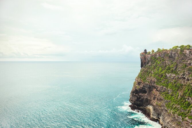 All Inclusive Private Uluwatu Tour with Kecak Dance and Dinner - Kecak and Fire Dance: why the chant-driven show lands so well