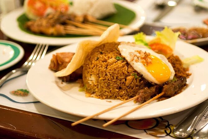 Amazing Blue Lagoon Snorkeling with Private Hotel Transfer - Indonesian lunch after snorkeling: refuel without wrecking your schedule