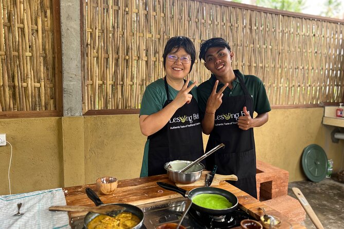 Authentic Balinese Cooking Class in Ubud - The morning market stop: spices you can recognize later