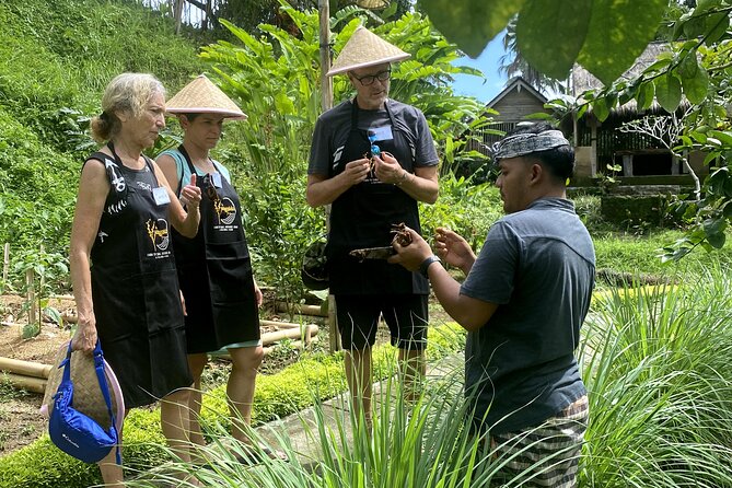 authentic Balinese organic cooking class in Ubud - Organic Balinese cooking in Ubud, focused on real ingredients