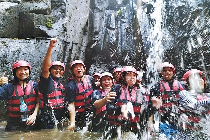 Ayung River Half-Day White Water Rafting Bali in Ubud - Stop after the finish: lunch, shower, and getting back to normal