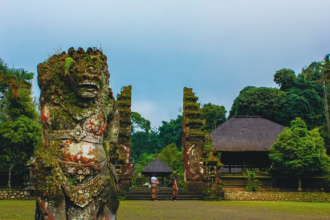 Bali 4WD Adventure WakaLand UNESCO Jatiluwih Trip in Bali Outback - Stop 1: Penebel and the Stone Quarry That Feeds Bali’s Temples