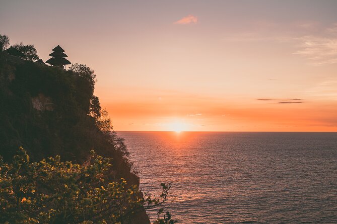 Bali 5 Days and 4 Nights Private Tour - Best and Famous Site - Day 1 in South Bali: Uluwatu Temple, Kecak Fire Dance, and Jimbaran