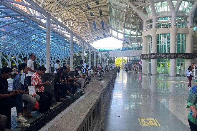 Bali Airport Private Transfers | Welcome Pickups - Mobile Ticket and WhatsApp: The Communication Plan You’ll Actually Use