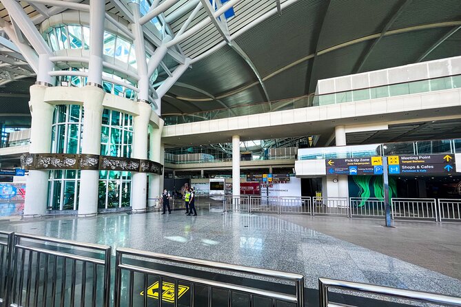 Bali Airport Transfer Service - Why a private ride beats the Bali airport scramble