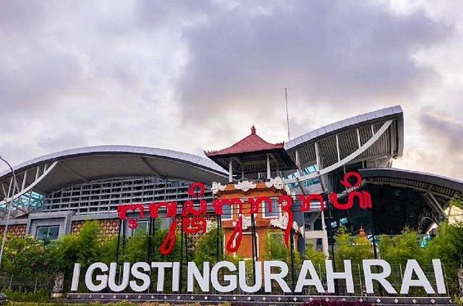 Bali Airport Transfers | Bali Airport Welcome pick up | Bali Airport Taxi - Driver Style: Friendly, Patient, and Ready to Help