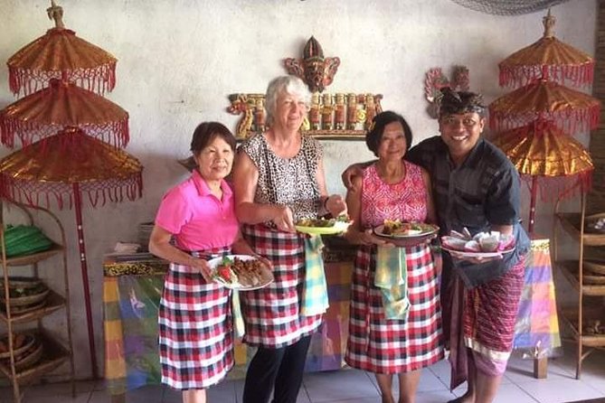 Bali Amazing Cooking Class - Group size, comfort, and what to bring so the day runs smooth
