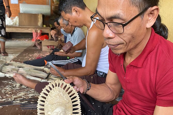Bali Arts shopping with temples-waterfall visit. - Semar Kuning Artist Cooperative: painting in a focused stop