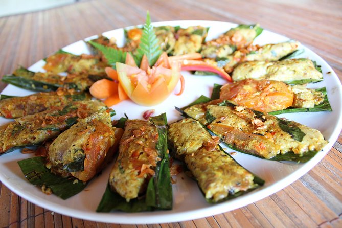 Bali Cooking Class Experience with All Inclusive - Sacred Monkey Forest Sanctuary: seeing macaques the smart way