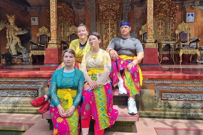 Bali Customizable Multi Language Tour with Driver-Guide - Price and logistics: what $32 per person buys you in Bali time