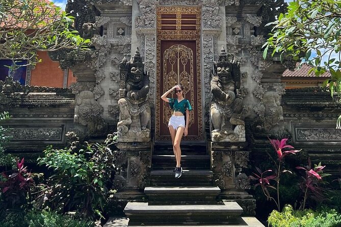 Bali Customized Tour Private Car and Driver - Tegalalang Rice Terrace: the viewpoint that’s worth the time