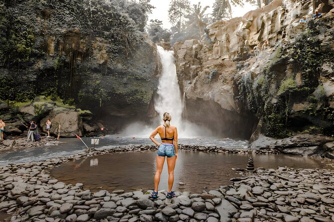 Bali Cycling and Ubud Waterfall Tour - Stop 1: Kintamani volcano views and Lake Batur scenery