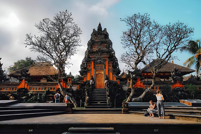 Bali Cycling and Ubud Waterfall Tour - Stop 4: Elephant Cave (Goa Gajah) for archaeology-style cool-down