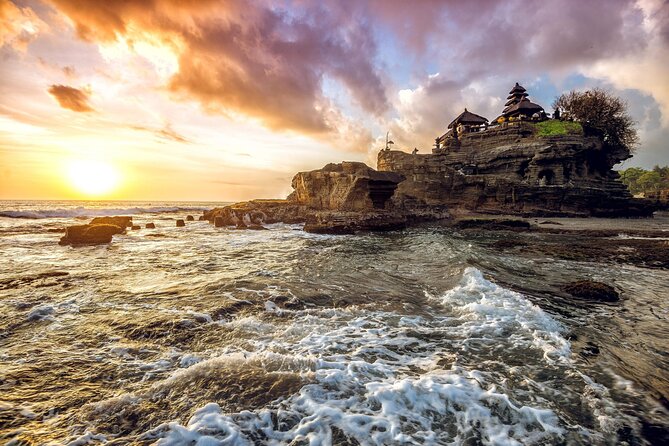 Bali Day Trip to Ubud Highlight Tour and Tanah Lot Temple - The Flow of the Day: Four Stops, One Coastal Finale