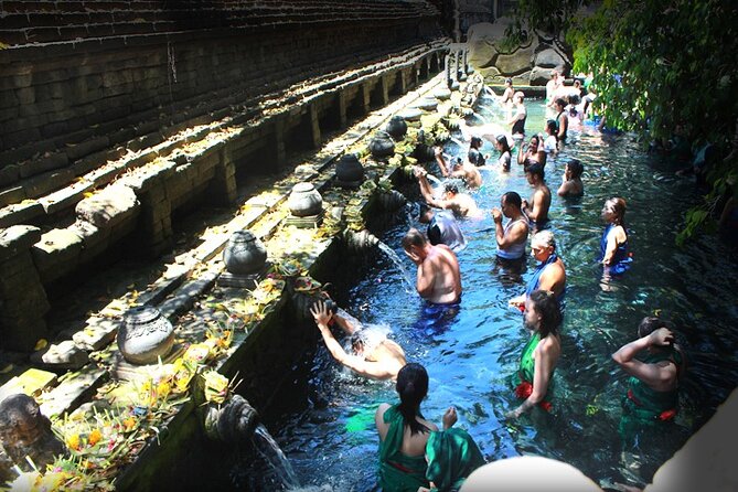 Bali Day Trip: Ubud Temples & Hidden Waterfalls - Kanto Lampo Waterfall: Intimate Views Without the Big-Fuss Feel