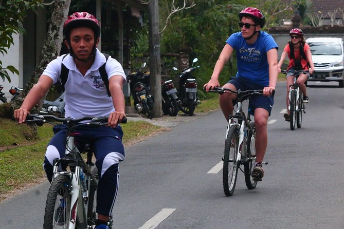 Bali Downhill Cultural Cycling Tour - From Ubud pickup to the Kintamani highlands: what kicks off the day