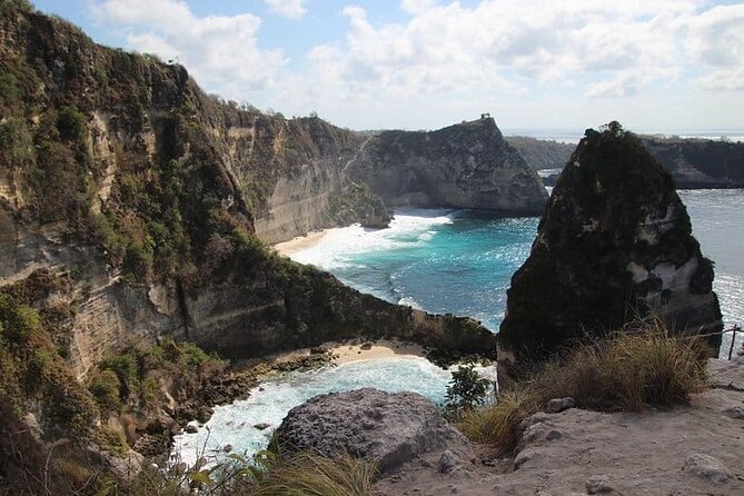 Bali East Nusa Penida Private Tour - All Inclusive - Stop 3: Rumah Pohon Molenteng (Tree House) and the photo fee catch