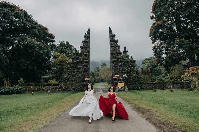 Bali Flying Dress VIP Ubud Photoshoot (Private with Professional Photographer) - What makes this VIP flying dress shoot work so well
