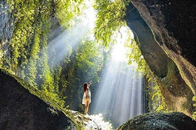 Bali Full Day Tour - East Bali Instagram Tour - Lunch near Menanga Village at Lereng Agung Restaurant