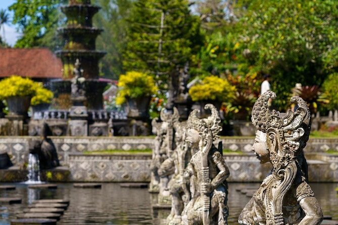 Bali Gate of Heaven Temple, Waterfall, Water Palace & Swing - Morning timing and why early starts make sense for Lempuyang