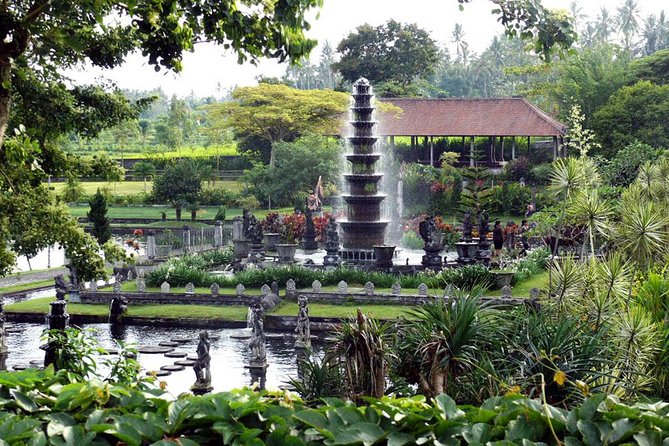 Bali Gate of Heaven Tour - Water Palace - Virgin Beach - Stop 2: Tirta Gangga Water Palace for calm, sacred water gardens