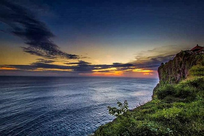Bali Half Day Tour - Uluwatu Temple Sunset, Kecak Fire Dance, Jimbaran Dinner - Getting to Uluwatu: the pickup and the first reality check