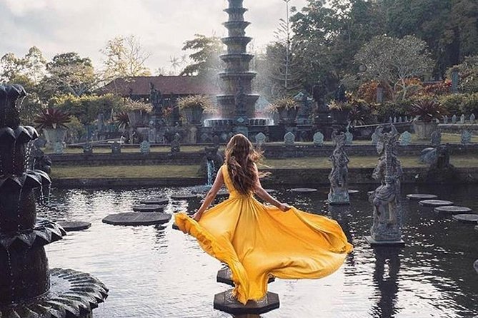 Bali Instagram Most Iconic Spots Private Tour - Tukad Cepung Waterfall: Shooting Inside the Rock