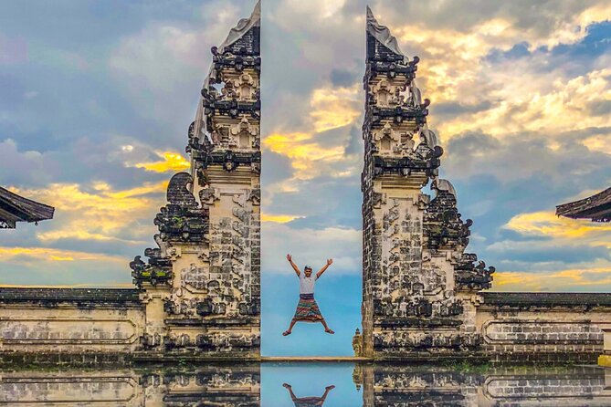 Bali Instagram Tour: Gate of Heaven, Swing and Waterfall Day Tour - A 4:00am Start That Pays Off at Gates of Heaven