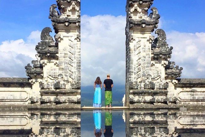 Bali Instagram Tour: Lempuyang Temple, Tirta Gangga and Tukad Cepung Waterfall - Stop 2: Tirta Gangga Water Palace for Royal Garden Vibes