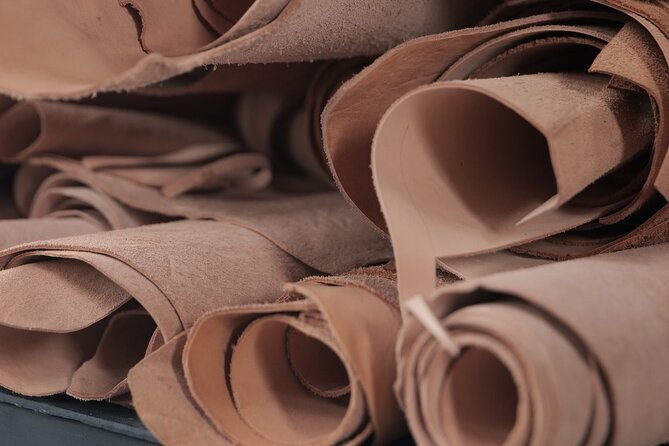 Bali Leather Craft Workshop - 6 hours ( canggu / seminyak) - Getting There and Planning Your Day: Heat, Lunch, and Signage
