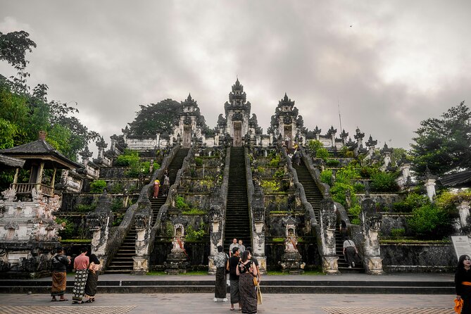 Bali Lempuyang Gate of Heaven and Besakih Mother Temple Tour - Tirta Gangga Water Palace: koi ponds and a royal-era bathing garden