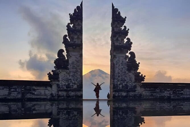 Bali: Lempuyang Temple, Waterfall & Rice Terrace Private Tour - Key highlights worth your attention