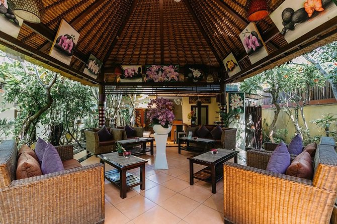 Bali Luxury Spa 2 Hour massage & Flower bath - Thalaso foot wash: the quiet start that changes the whole mood
