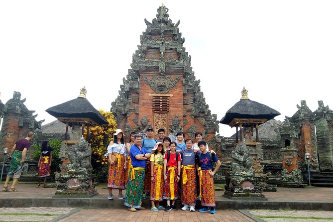 Bali Night Market Experience and Ubud Highlights tour - Tegalalang Rice Terraces: Classic Views Plus Walking Time