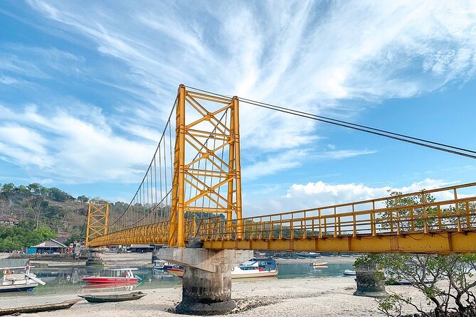 Bali Nusa Lembongan Islands Private Tour - All Inclusive - Yellow Bridge: A Link Between Islands and View Angles