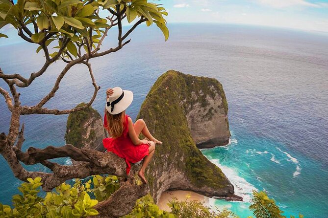Bali-Nusa Penida. West Part. Private car. All-inclusive - Seminyak Pickup and the Private Car Plus Fastboat Combo