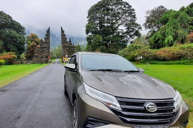 Bali Private Departure Transfer- Bali Hotel to Airport - Airport Entrance and the End of Your Journey