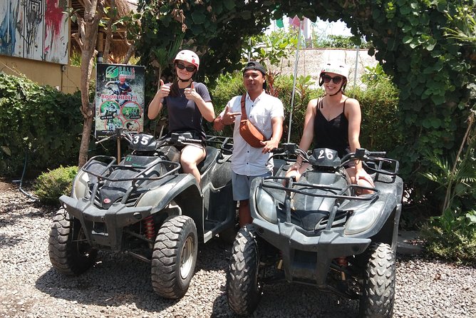 Bali Private Tour Service | Best Bali Driver for your Trip in Bali - Temple day options: Tanah Lot, Uluwatu, Bedugul, and Taman Ayun