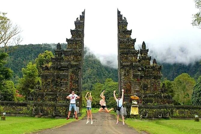 Bali Private Tour: Ulun danu Temple, Iconic Handara Gate & Tanah lot sunset. - What You Get From a Private Bali Temples Day (and What It Costs)