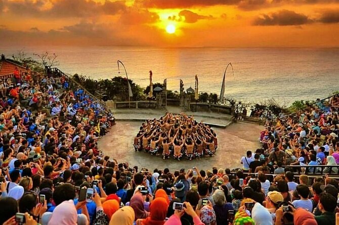 Bali's Best Sunset: Uluwatu Kecak Dance & Dinner Jimbaran Beach - Why Uluwatu at sunset changes your whole Bali view