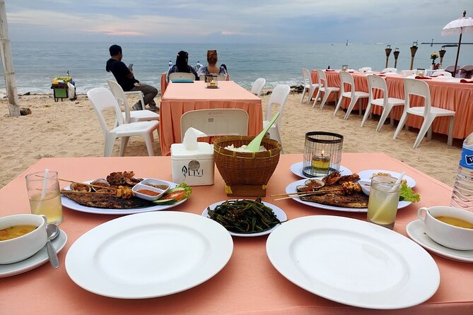 Bali's Best Sunset: Uluwatu Kecak Dance & Dinner Jimbaran Beach - Dinner by the sea: The Cuisine Bali and the Jimbaran feast option
