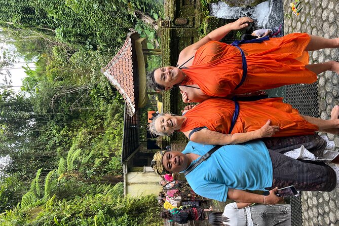 Bali Samanic Healing Purification Natural - Mengening Temple Melukat: Step-by-Step Spring Purification