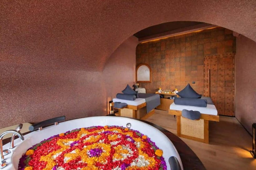 Bali/Sanur: Spa and Bath Experiences at Svaha Spa Sanur - Facials and chocolate scrubs: Biokos skincare and the milk-honey finish