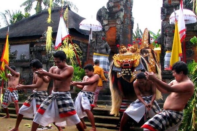 Bali Sightseeing - Hotel Pickup and the Private AC Ride Around Ubud