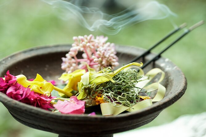 Bali Spiritual: Blessing Ceremony, Pristine Nature and Transfer - Entering the Purification Ceremony With a Real Priest and Offerings